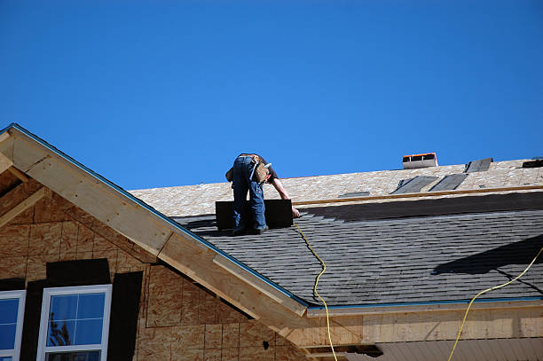 Best Roofing Contractors for Homes  in Washburn, WI